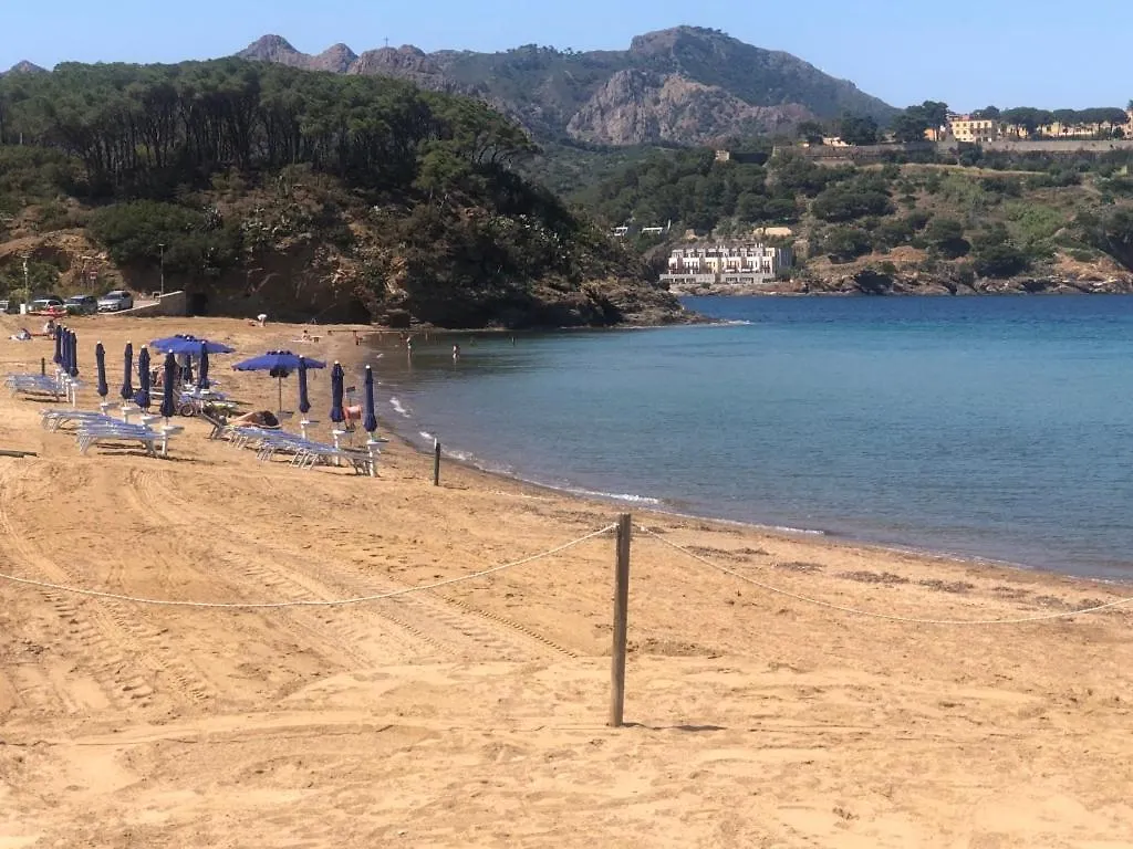 Appartamento A 30 Metri Dalla Spiaggia ポルト・アッズッロ イタリア